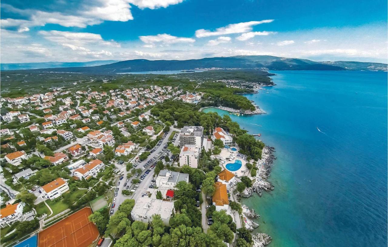 Cozy Apartment In Krk With Kitchen Крк Экстерьер фото